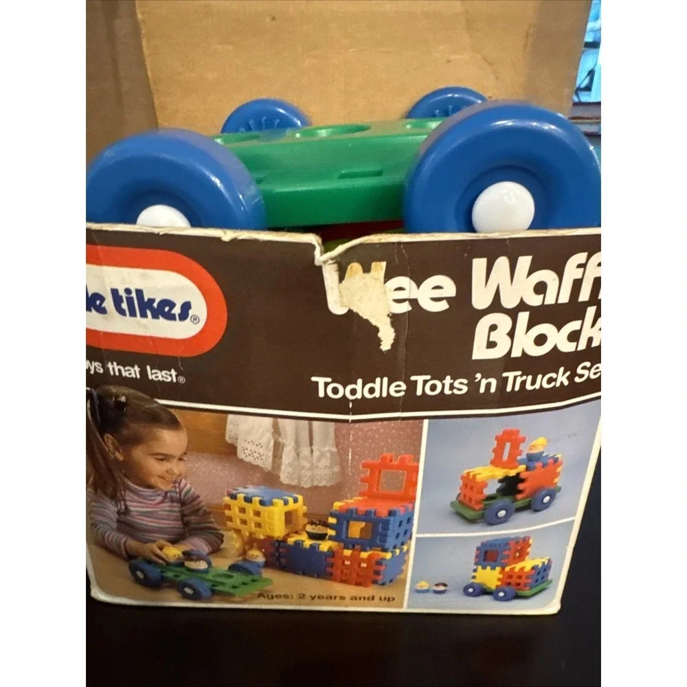 Wee Waffle Blocks Toddle Tots Truck Set